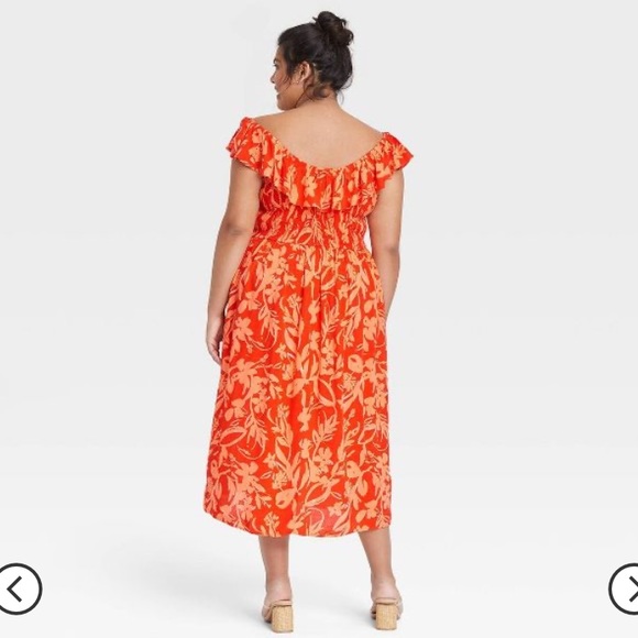 Ruffle Short Sleeve Side Slit Dress - Ava & Viv Size 1X - Picture 3 of 7